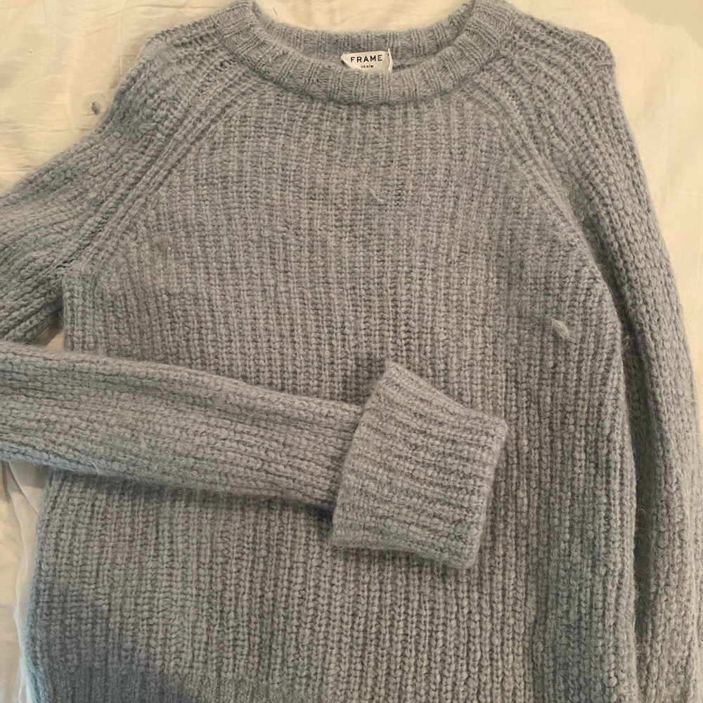 FRAME medium sweater